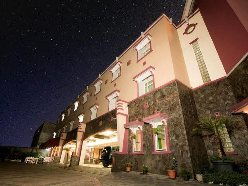 Amellia Pasteur Hotel Bandung Luaran gambar